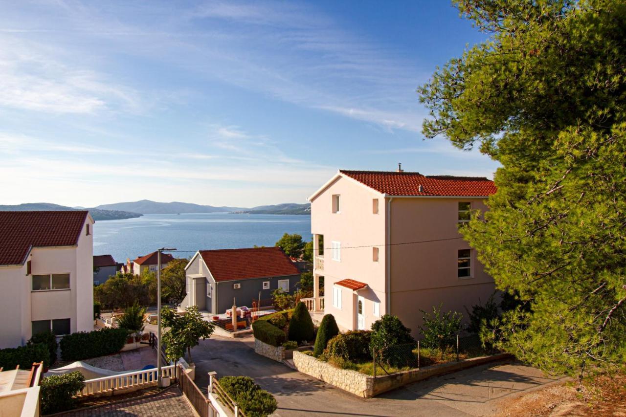 Villa Bianca โตรกีร์ ภายนอก รูปภาพ